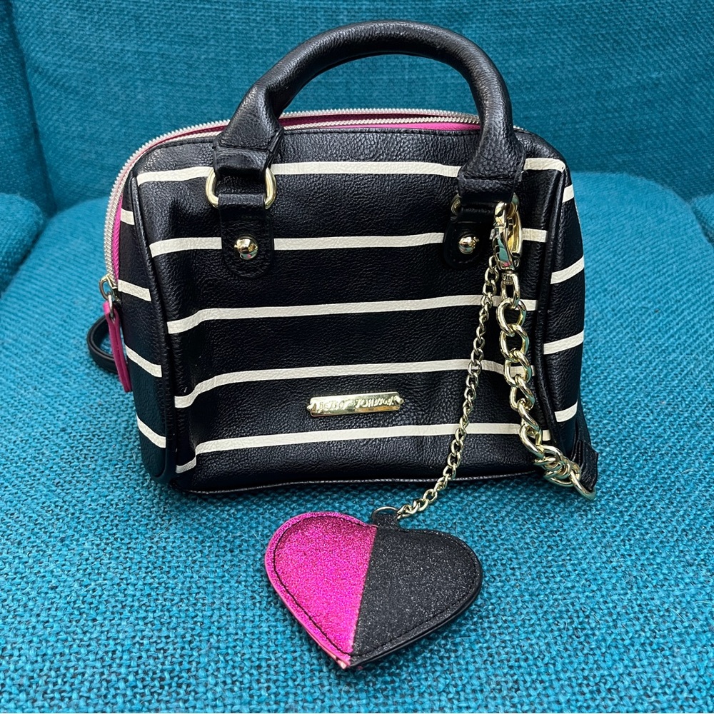 Betsey Johnson black and white striped handbag with pink and black heart charm